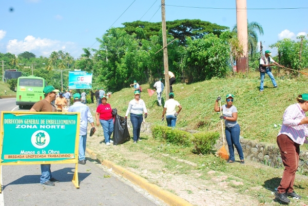La DGE inicia trabajos en la Carretera Duarte