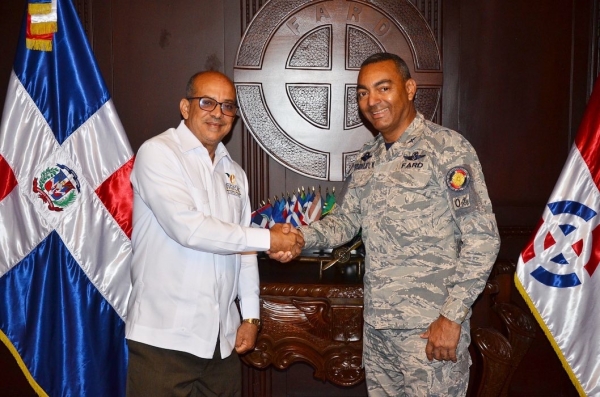 DIGECAC cumple con acuerdo interinstitucional con Fuerza Aérea Dominicana